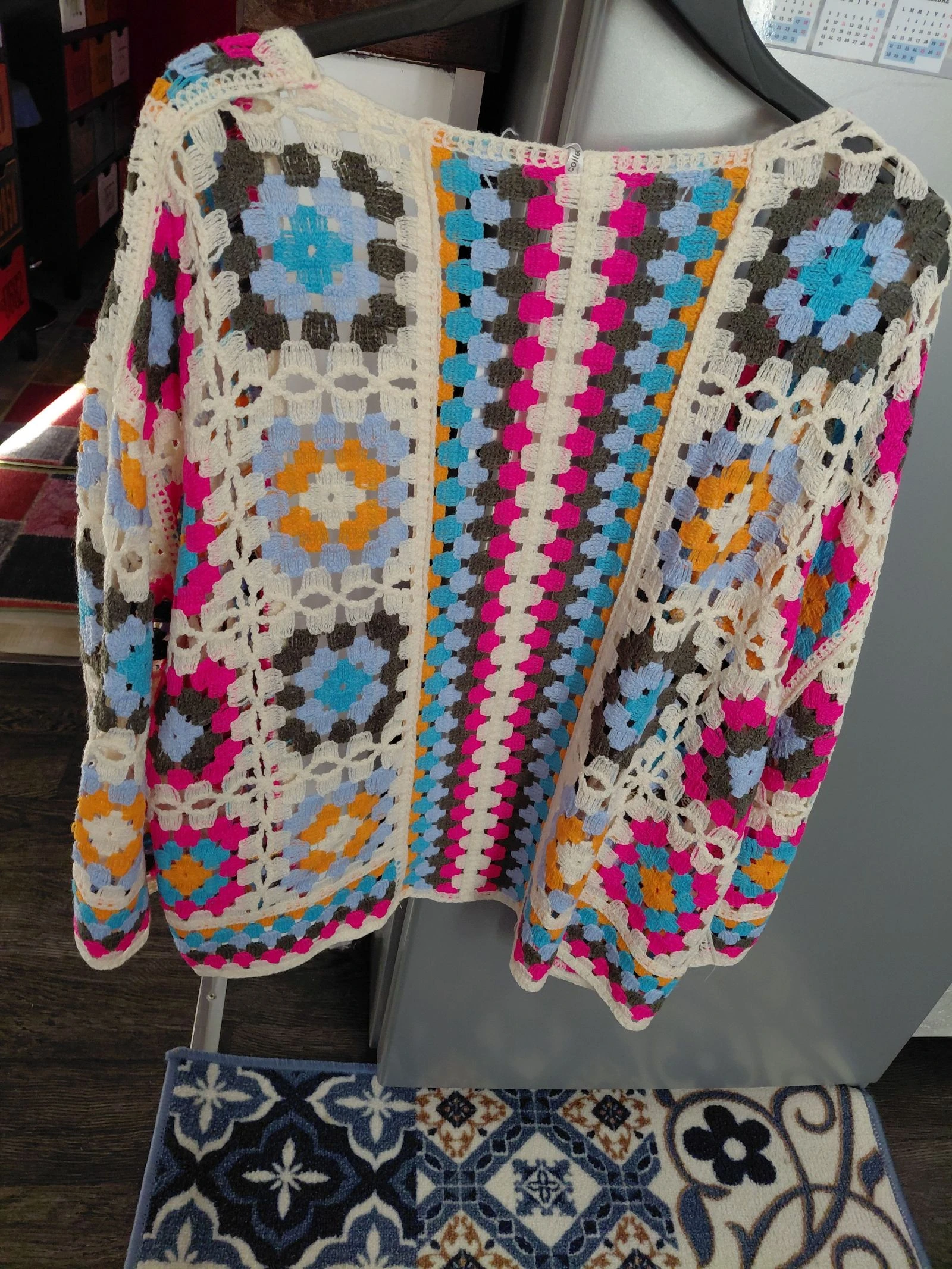 Women's crochet vest 🚺 – photo 6